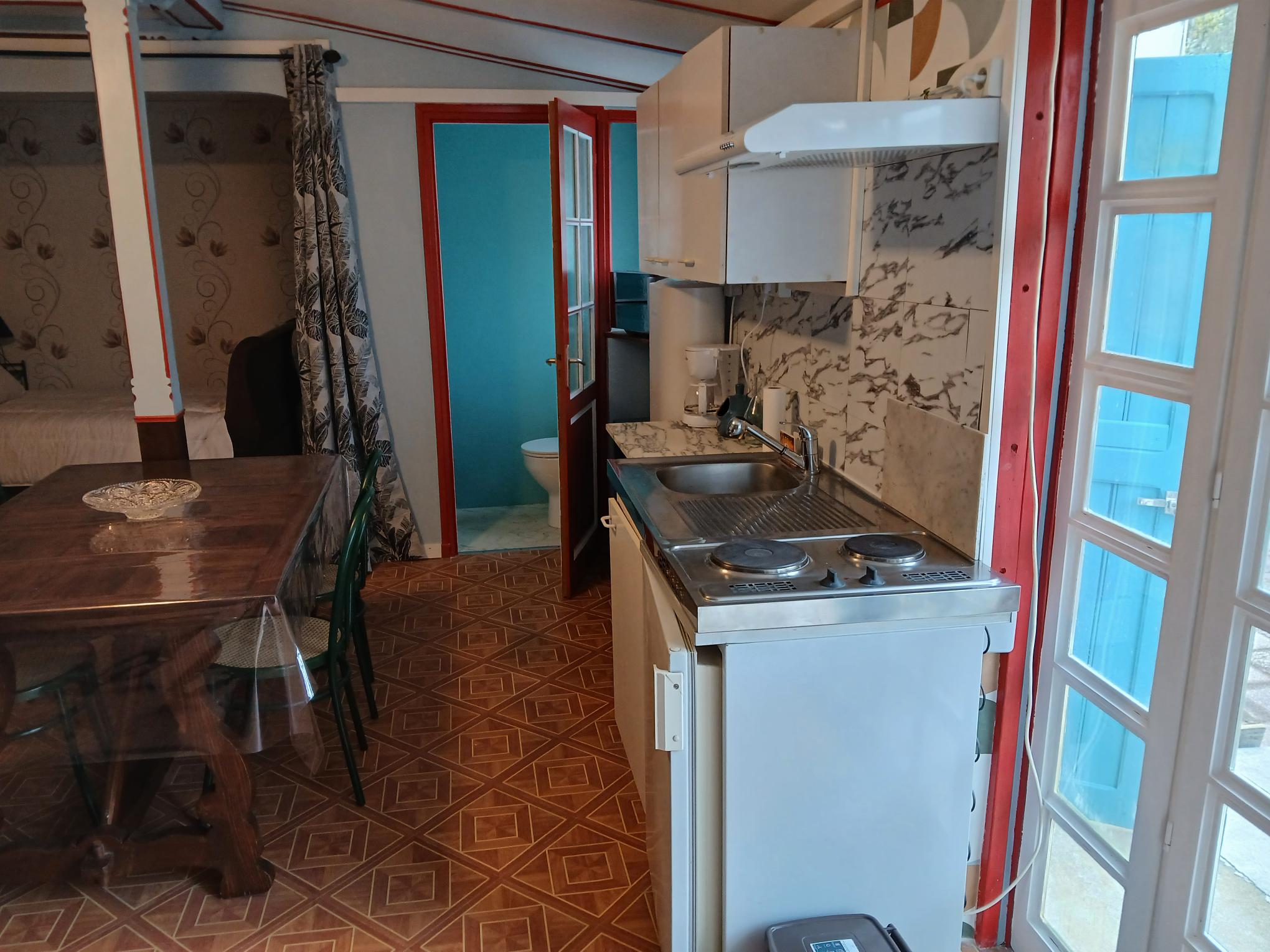 Studio meublé - 35 rue des prairies, 03200 Vichy — photo 3