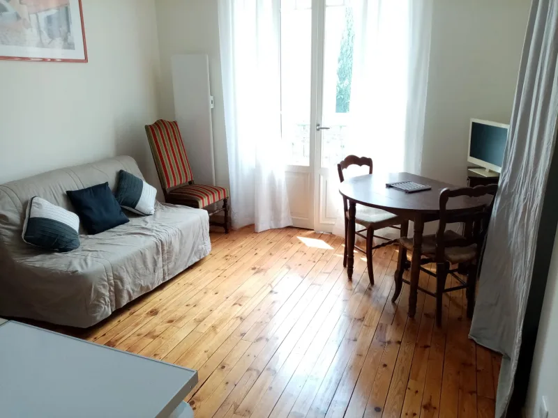 T2 - 30 rue Girard - 03200 Vichy