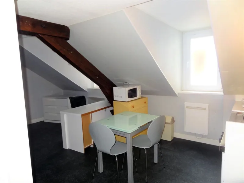Studio meublé n°4 - 21 rue Desbrest - Vichy