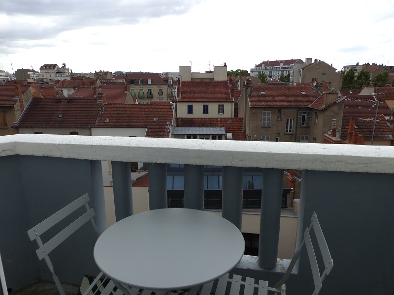 F1 BIS - 30M² - RUE BELIN — photo 2