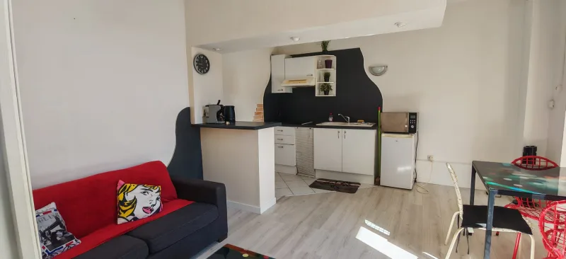 T2 sur cour - Rue Docteur Challier - 03200 Vichy