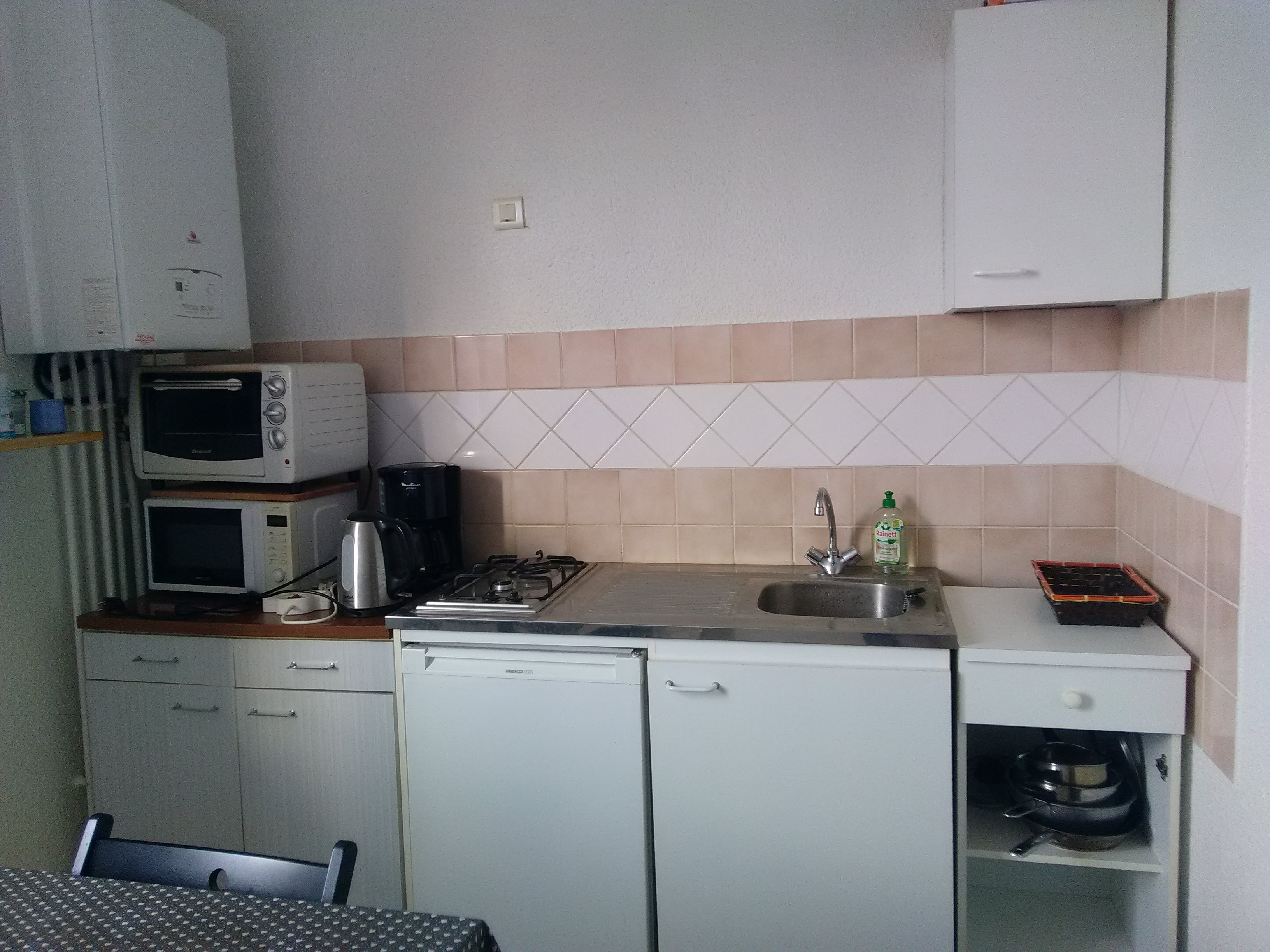 T1 meublé n°4 - 15 rue de Marseille - Vichy — photo 2