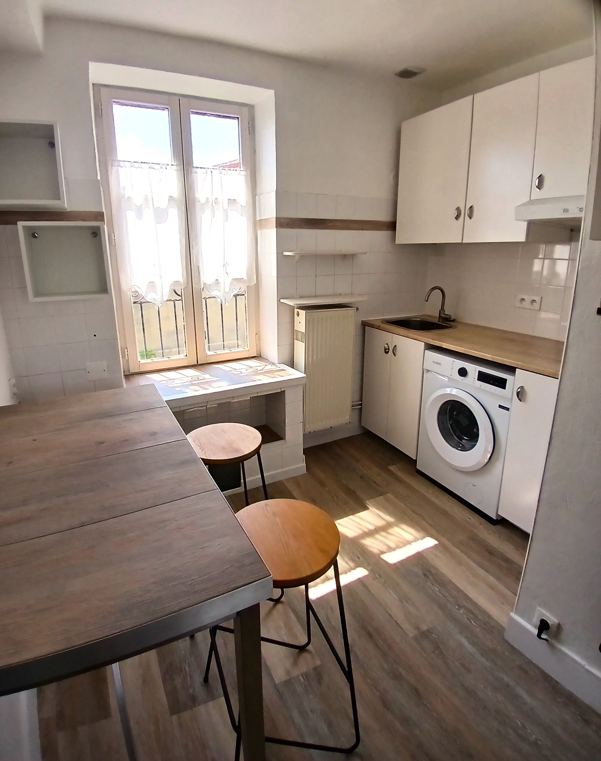 Espace Privé Type Studio (18m² avec Salle d’eau) + Cuisine Équipée à deux – Au pied des Cézeaux — photo 3