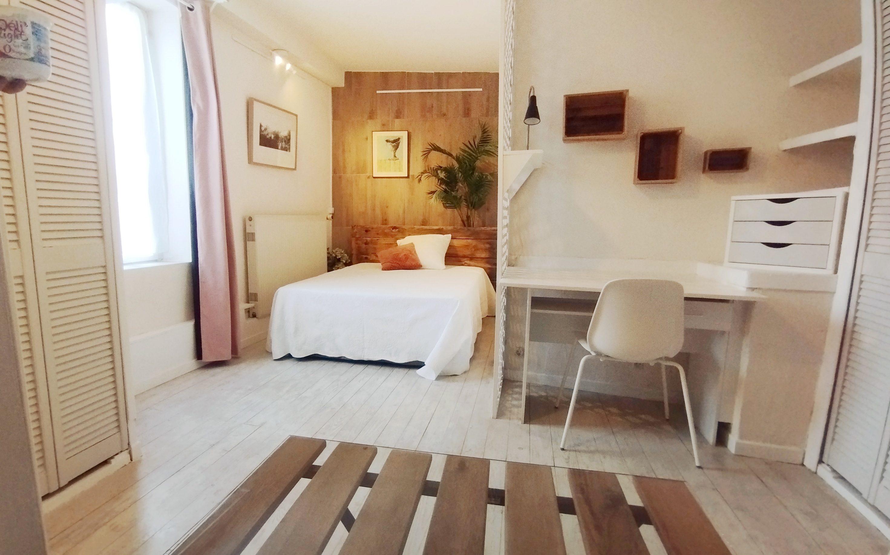 Espace Privé Type Studio (18m² avec Salle d’eau) + Cuisine Équipée à deux – Au pied des Cézeaux