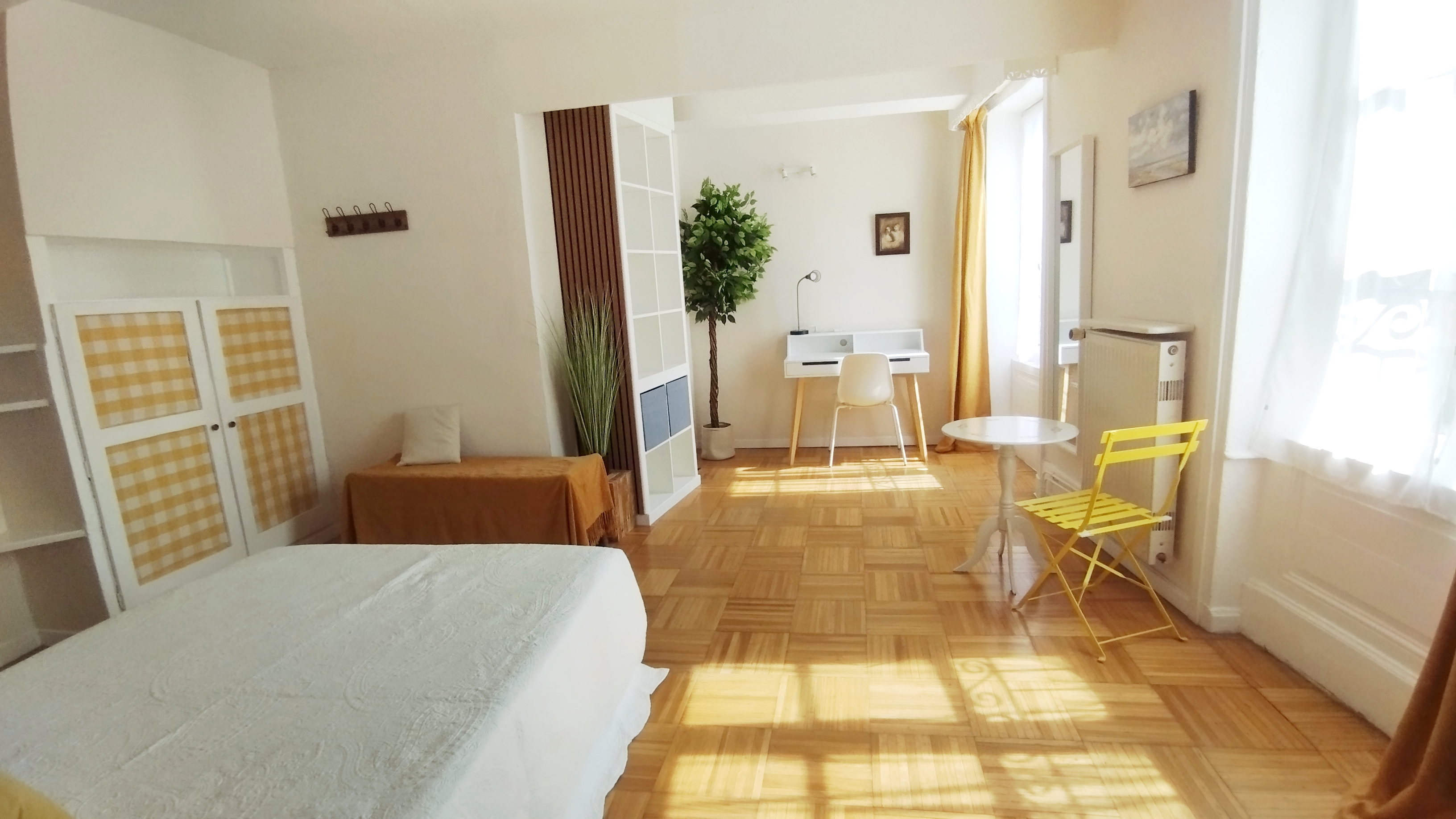 Espace Privé Type Studio (22m² avec Salle d’eau) + Cuisine Équipée à deux – Au pied des Cézeaux — photo 2