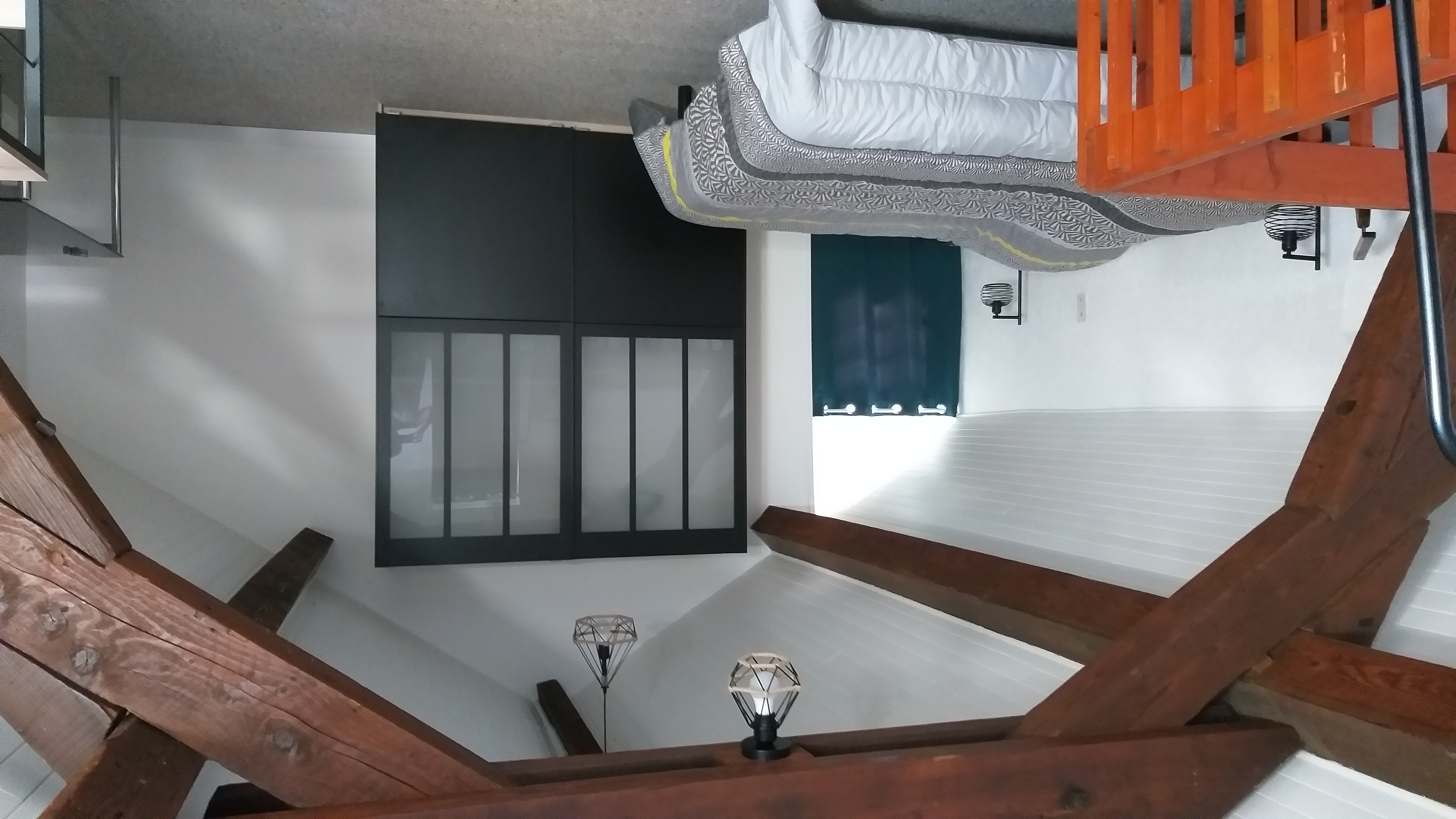 F2 DUPLEX MEUBLE + STATIONNEMENT VICHY CENTRE — photo 3