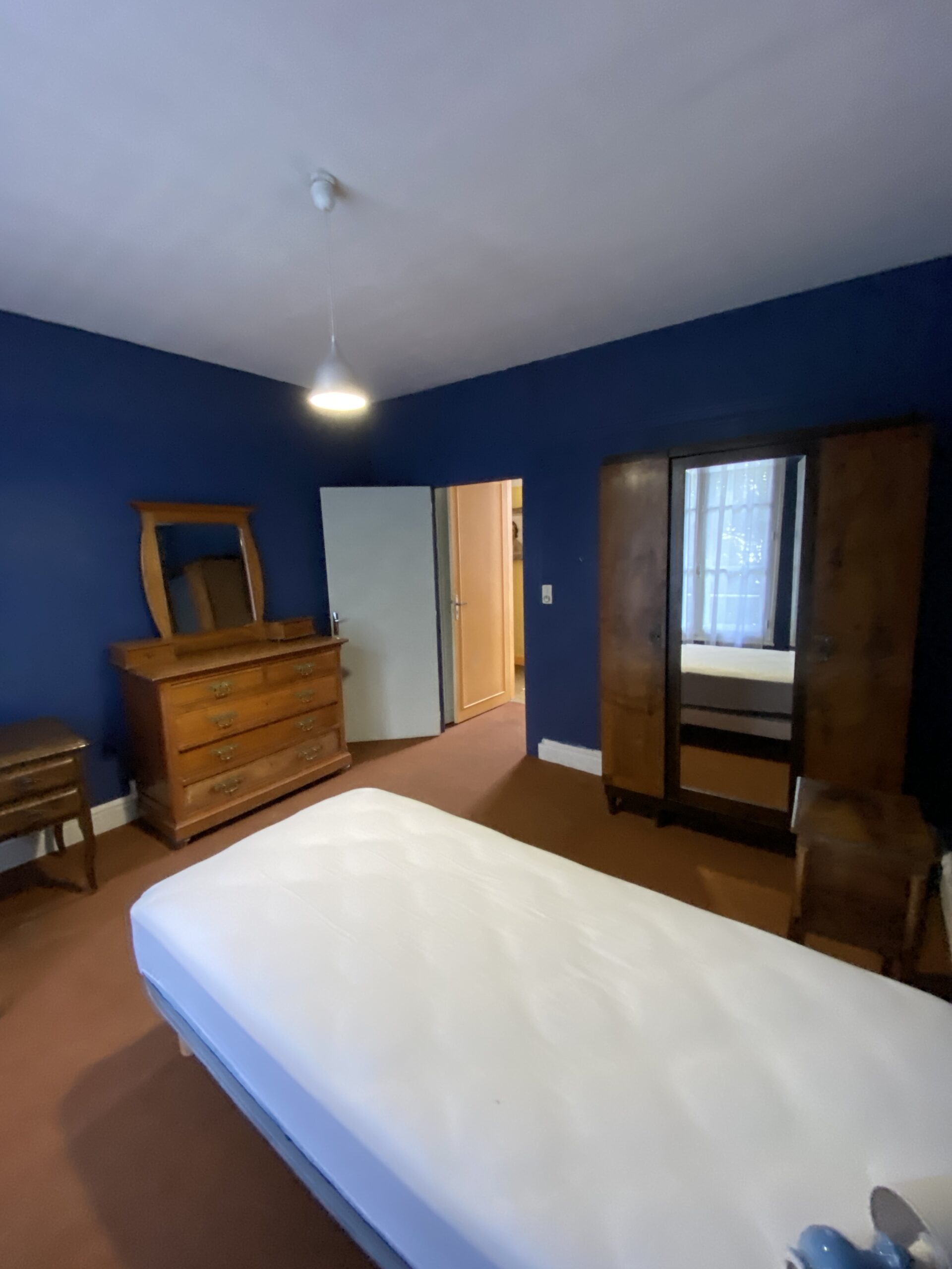Chambre meublé - 155 avenue de Vichy - Cusset — photo 2
