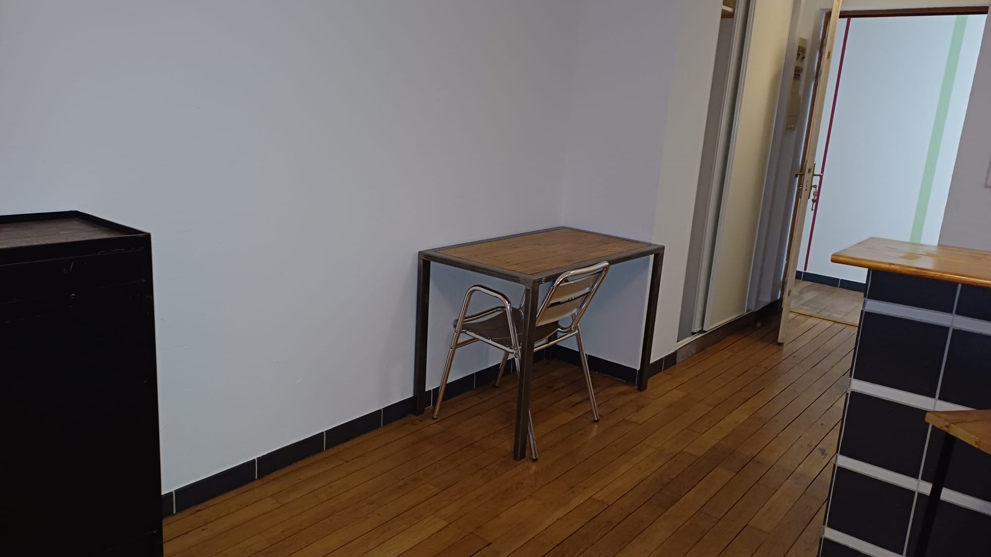 Studio - 9 rue Philippe Thomas — photo 3