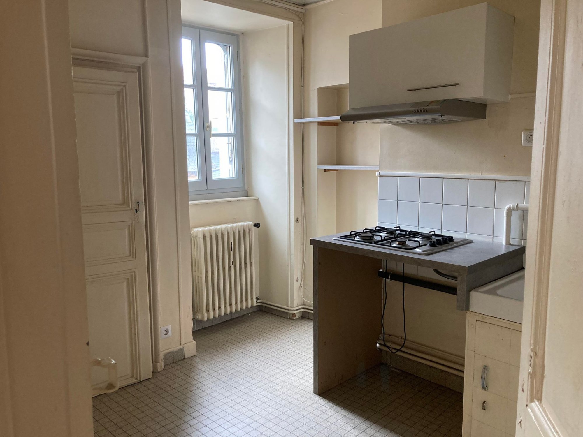 T3 - 37 rue de Bourgogne — photo 3