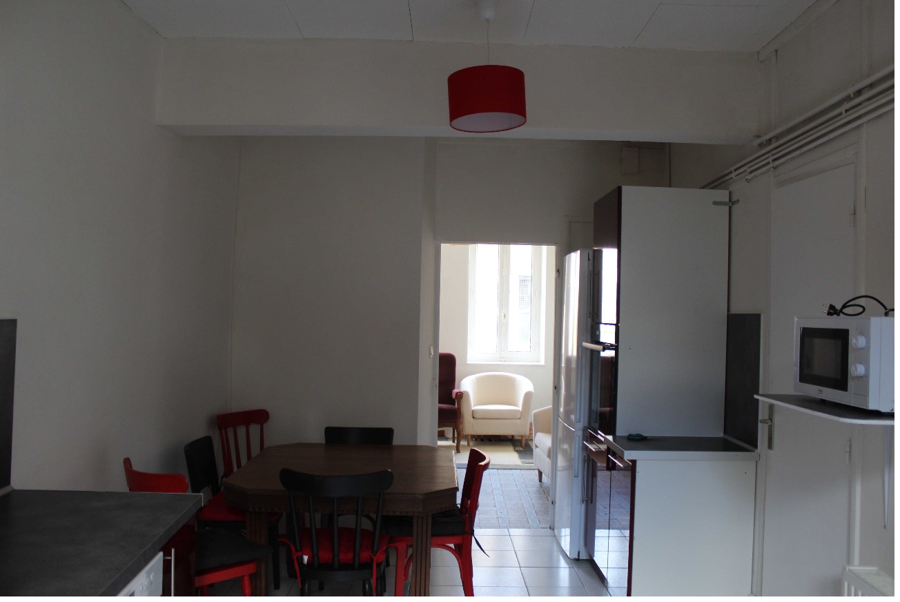 Colocation - 86 rue de Bourgogne — photo 2