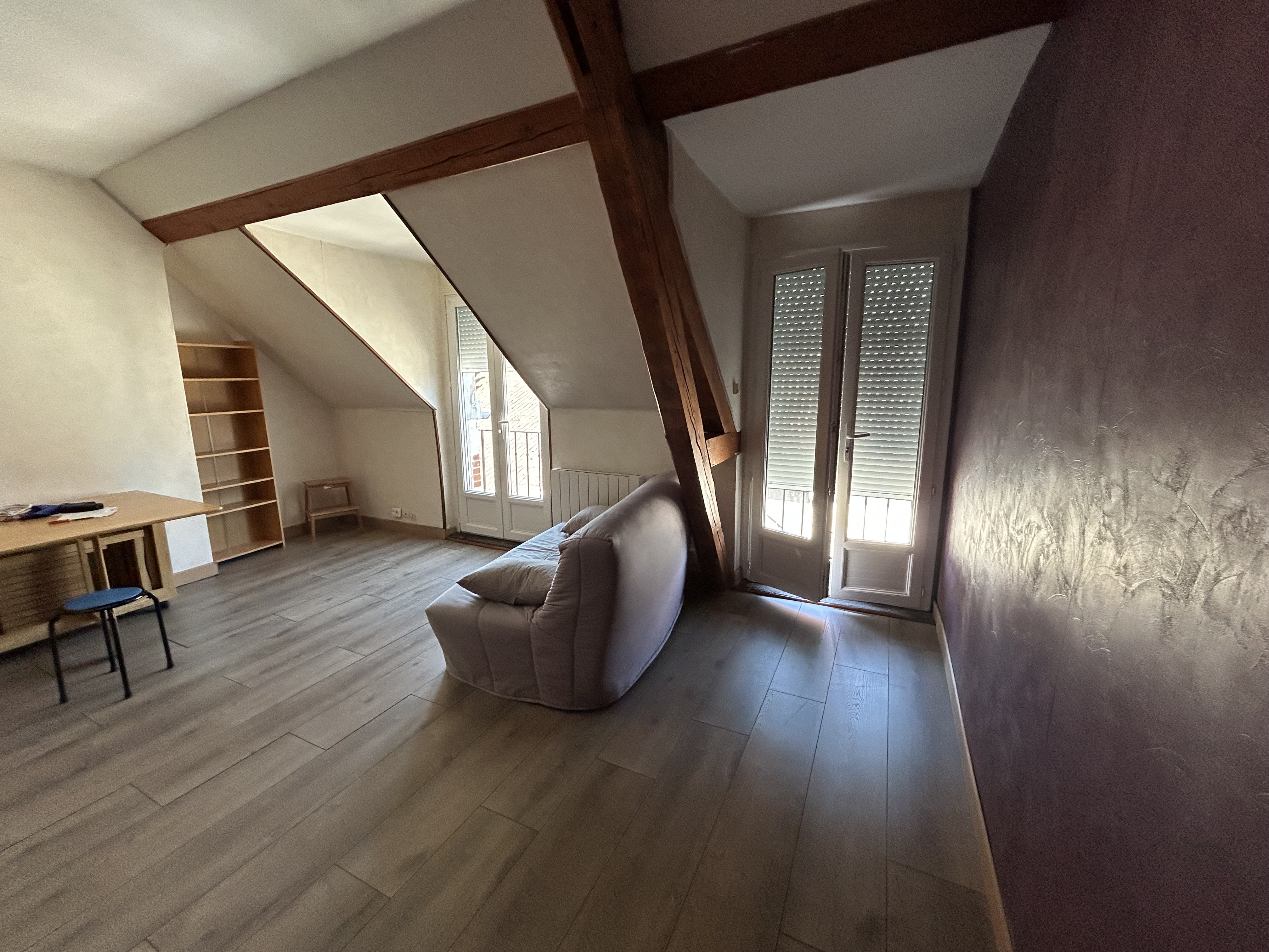 Studio - 6 rue des Garceaux — photo 2